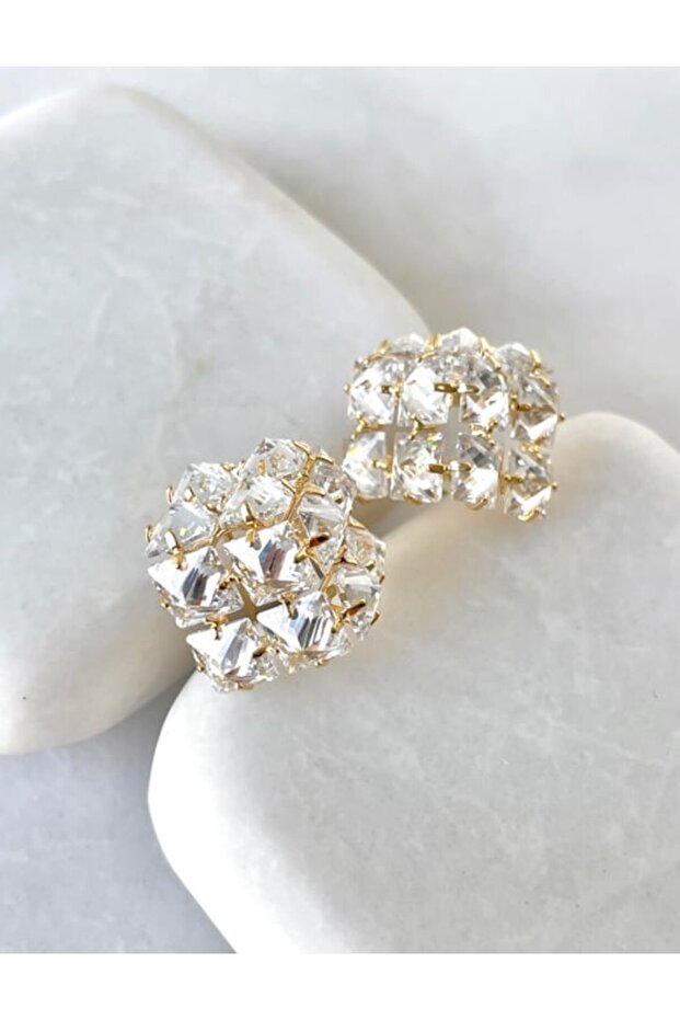 Drop Stone Detailed Dangle Crystal Earrings