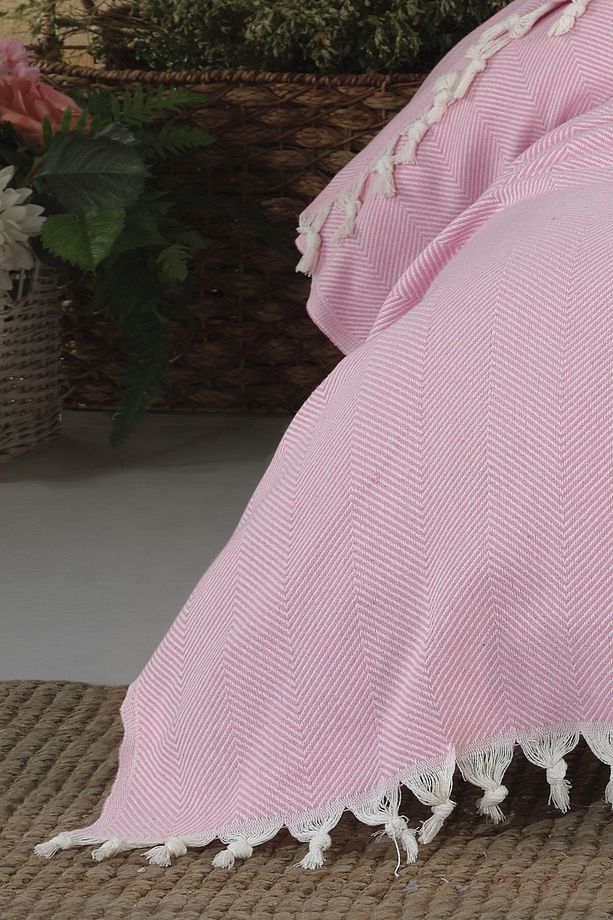 Lily Pembe Çift Kişilik Pike 200 X 220 Cm Yatak Koltuk Kanepe Örtüsü Pamuklu Dokuma Püsküllü - 3