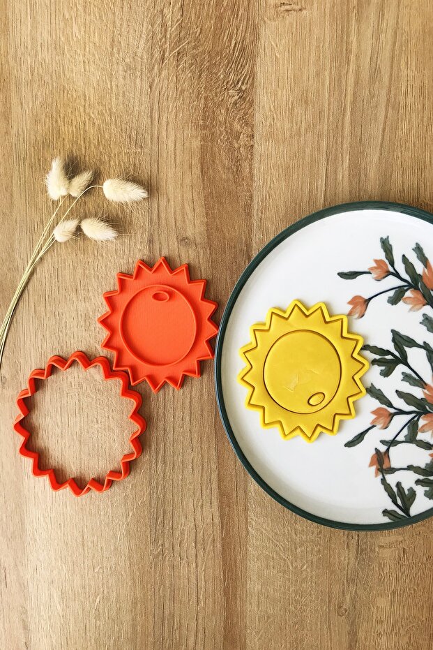 قالب كوكي الشمس - 3