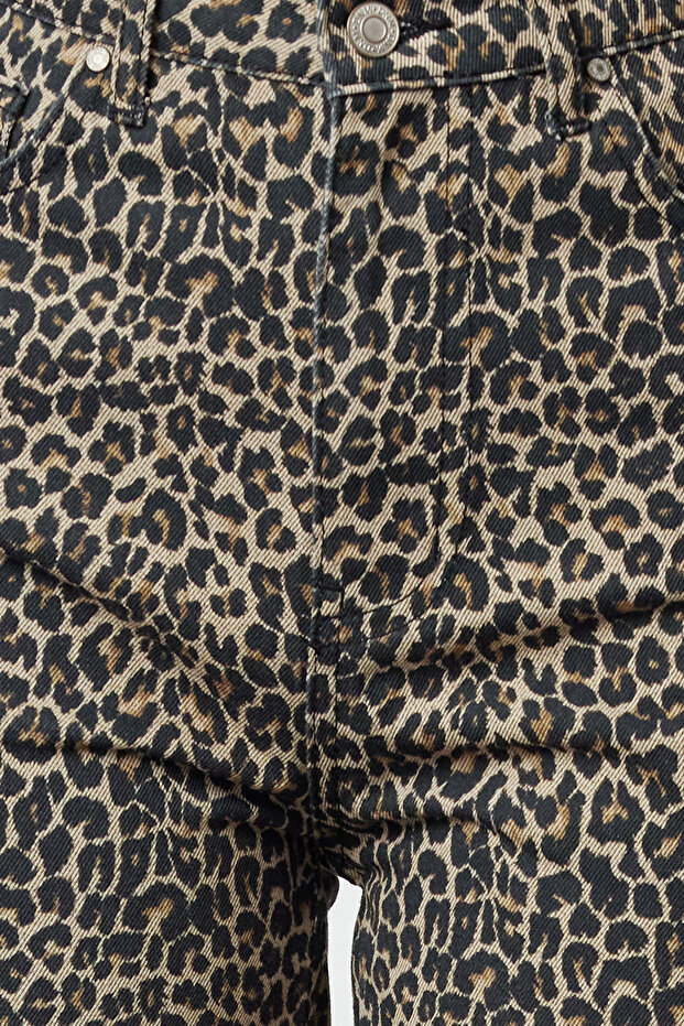 Çok Renkli Leopar Baskılı Kahverengi Yüksek Bel Wide Leg Jeans TWOSS24JE00286 - 3