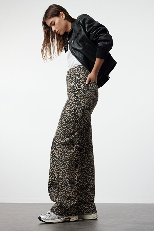 Çok Renkli Leopar Baskılı Kahverengi Yüksek Bel Wide Leg Jeans TWOSS24JE00286 - 2