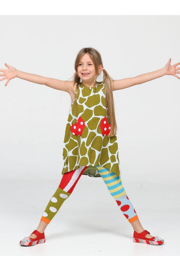 طقم تونيك منقوش باللون الأخضر + جوارب ضيقة - 2