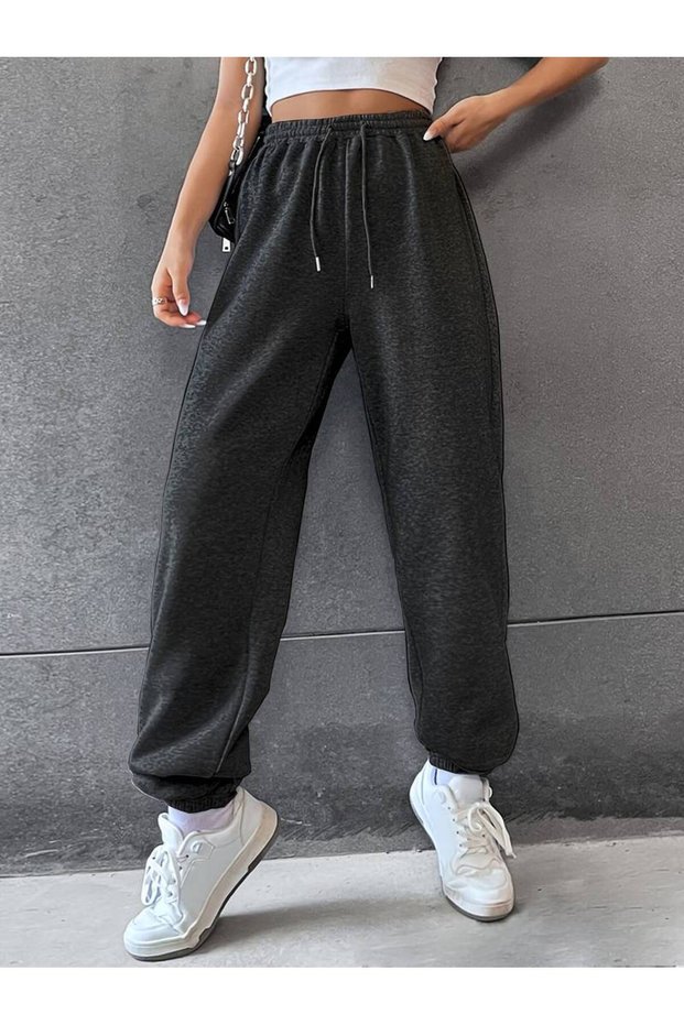 Plus Size Relaxed Fit Sweatpants