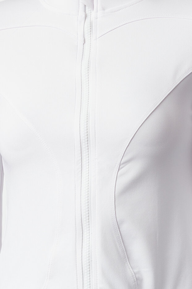 Biała dopasowana sportowa kurtka/bluza z dzianiny z rozpinanym kołnierzem i stójką Twoaw23Bz00592 - 3