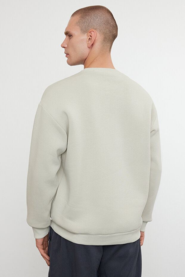 Taş Oversize/Geniş Kesim Yazı Nakışlı Kalın İçi Polar Sweatshirt TMNAW25SW00091 - 5