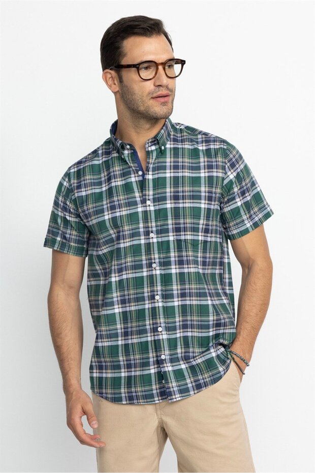 Classic Fit Short Sleeve Plaid Button Collar Men's Green Shirt