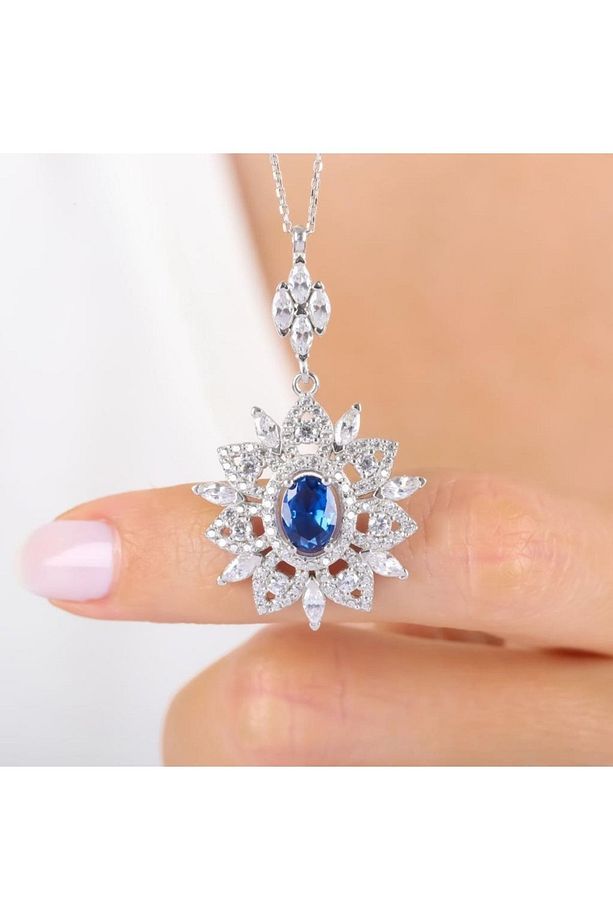 Pırlanta Montür Sentetik Safir Kraliçe Güneşi Gümüş Kolye - 1