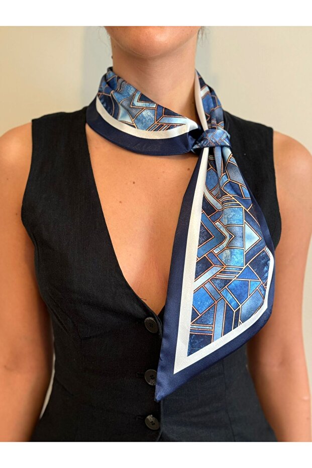 وشاح ربطة عنق منقوش من الدنيم - 1