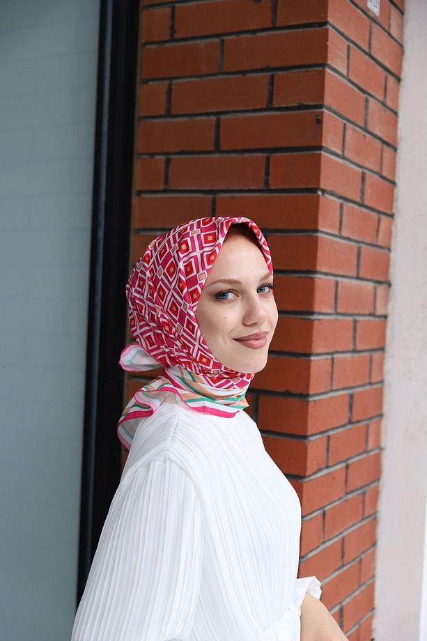 Nora Desenli Eşarp Fuşya - 1