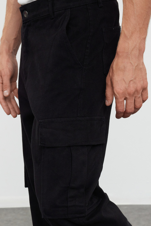 Siyah Kargo Cepli Baggy Kalıp %100 Pamuklu Gabardin Rahat Pantolon TMNSS24PL00021 - 5