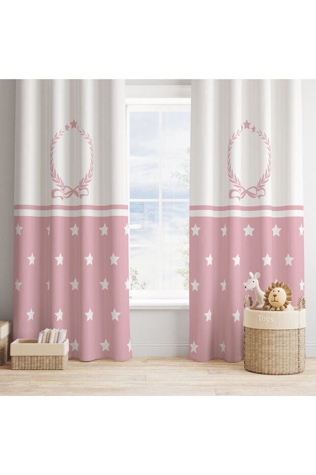 Crowned Gray Background Curtain