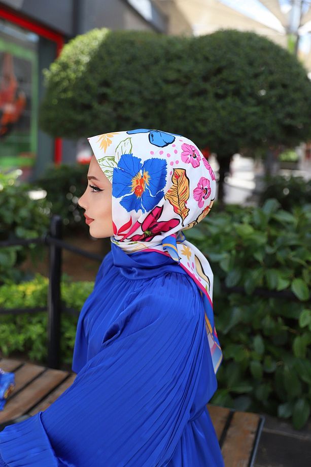 Rosa Desenli Eşarp Saks - 1