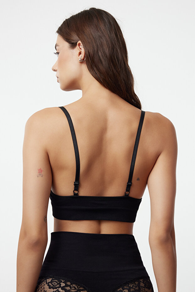 Siyah Seamless/Dikişsiz İp Askılı Dolgusuz Balensiz Kaplı Bralette Örme Sütyen THMAW22SU0043 - 5