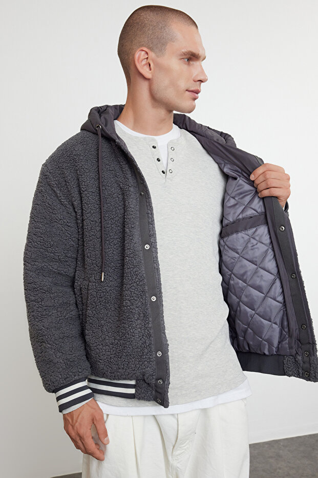 Antrasit Unisex Fit Lastik Detaylı Kapüşonlu Kışlık Mont TMNAW25MO00015 - 4