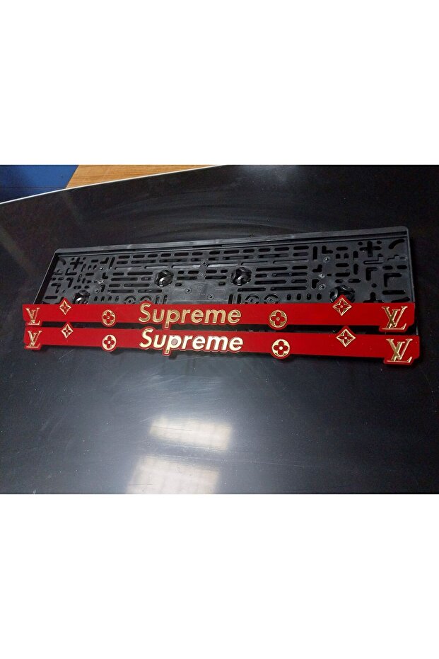 Supreme araba takmatik plakalık 2 adet uzun - 1