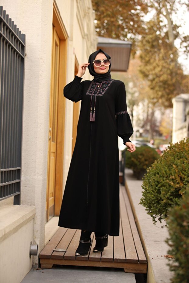 عبايات وكابات