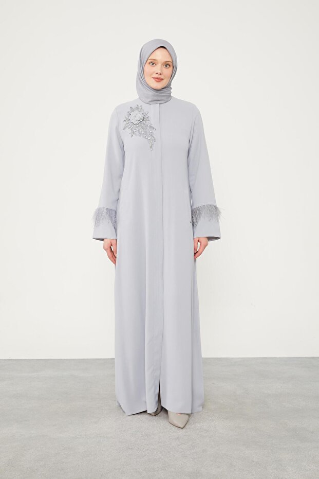 Gray Stone Embroidered Feather Detailed Ferace