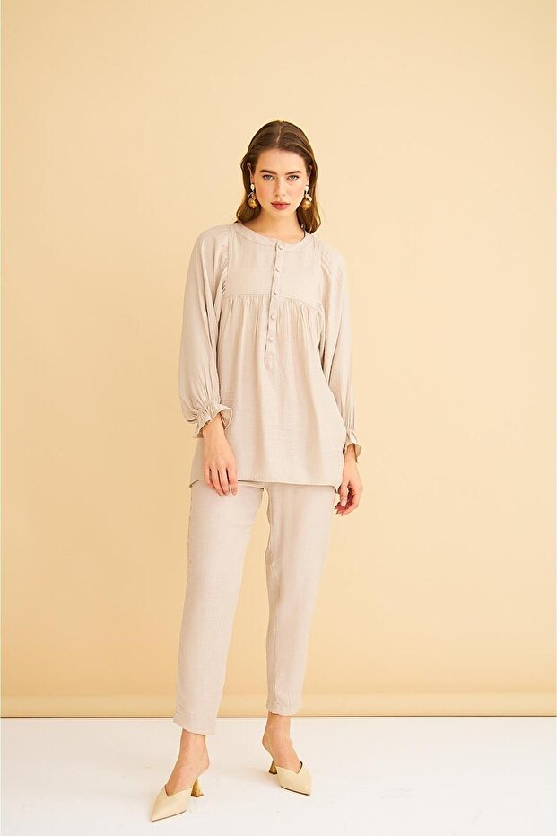 Pinky Buttoned Sleeves Gathered Linen Stone Tunic Trousers