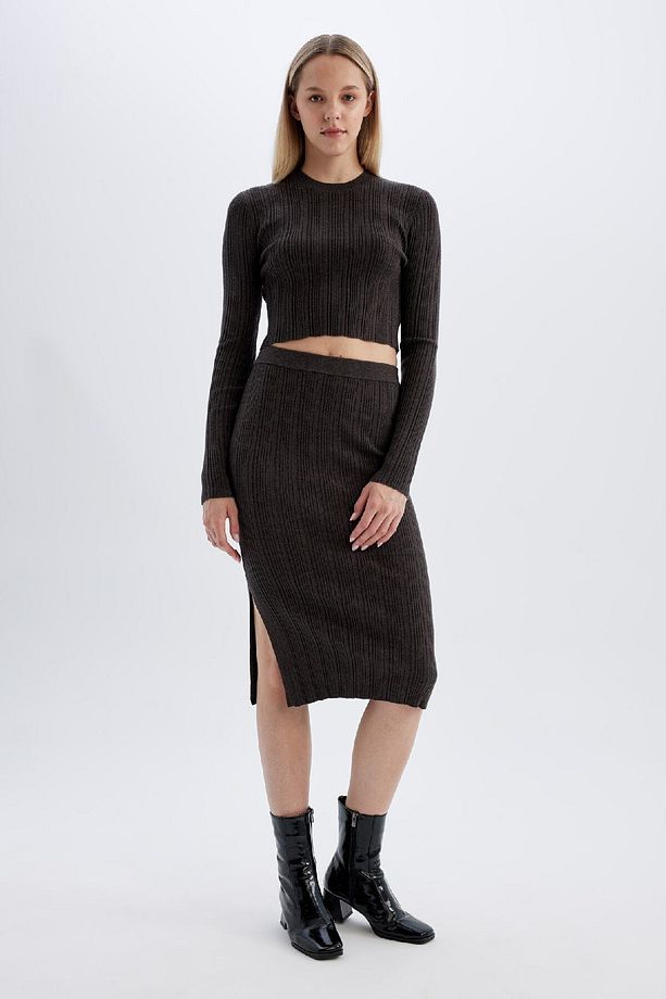 Coool Slim Fit Dar Kesim Basic Düz Yırtmaçlı Triko Midi Etek A2058ax24au - 2