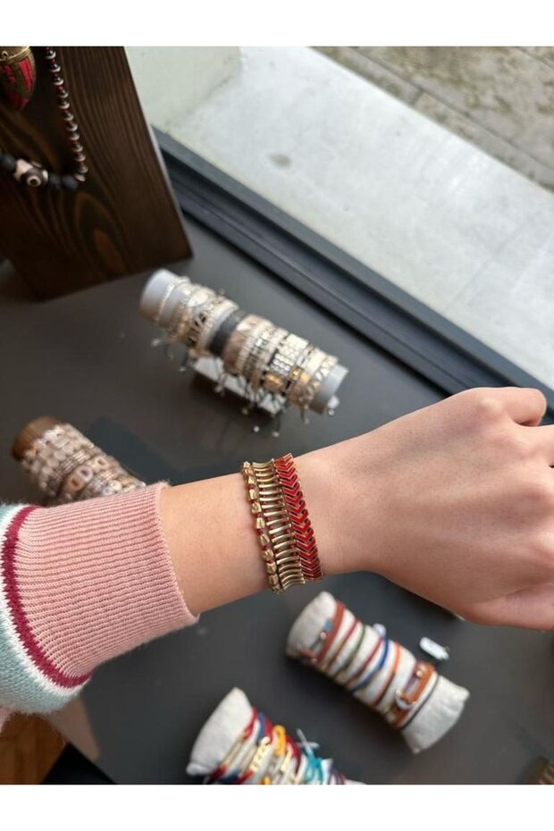 Enamel Arrow Bracelet - 4