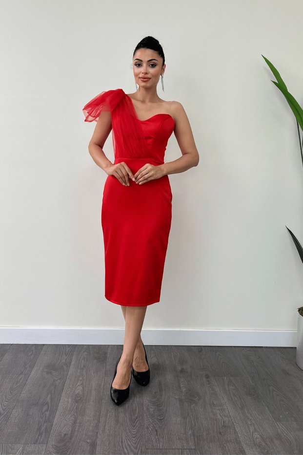 Satin Fabric Strapless Tulle Detailed Pencil Dress - Red