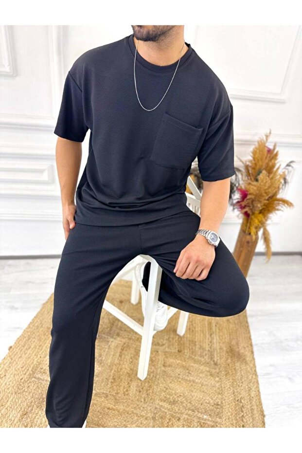 Flexible Lycra - Soft Textured Oversize Sweatpants with Pockets and Comfortable Cut