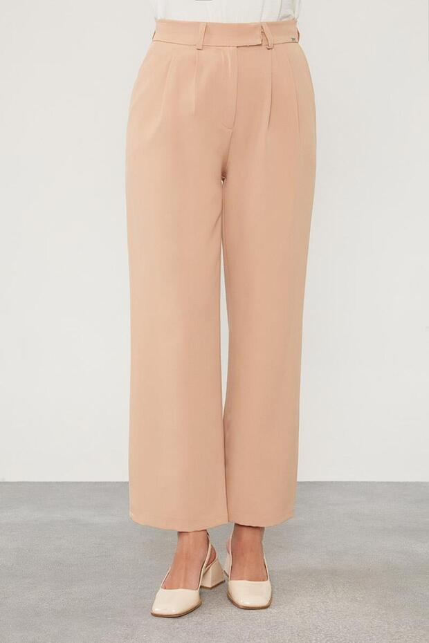 Salmon Pleat Detailed Fabric Trousers