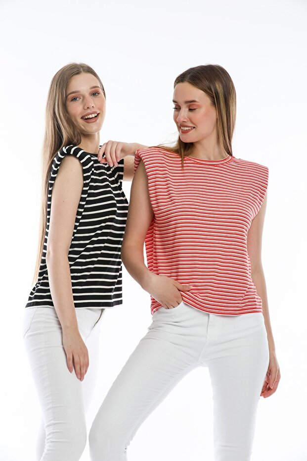 أحمر مخطط مبطن أساسي - 7