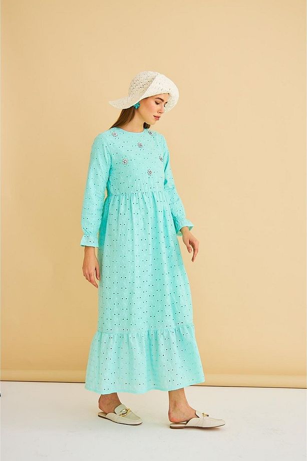 Hesna Taş Işlemeli Eteği Fırfırlı Oversize Mint Brode Elbise - 5