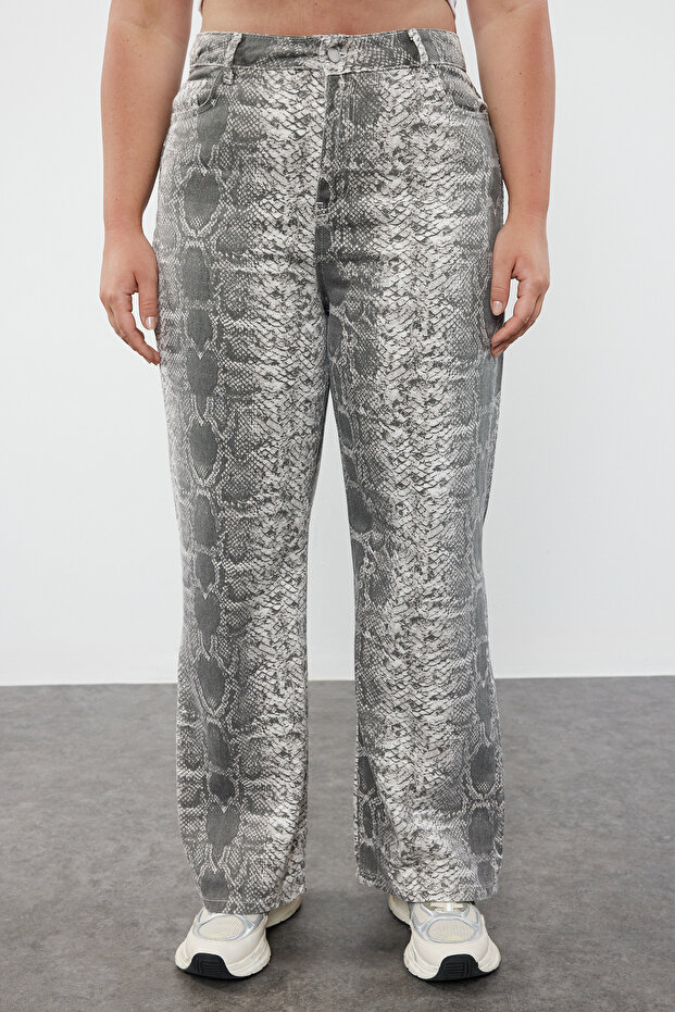 Gri Yüksek Bel Animal Desenli Straight Fit Büyük Beden Jeans TBBAW25CJ00008 - 3