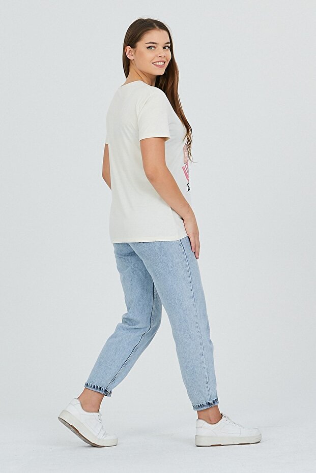 Ecru Front Printed Basic - 4