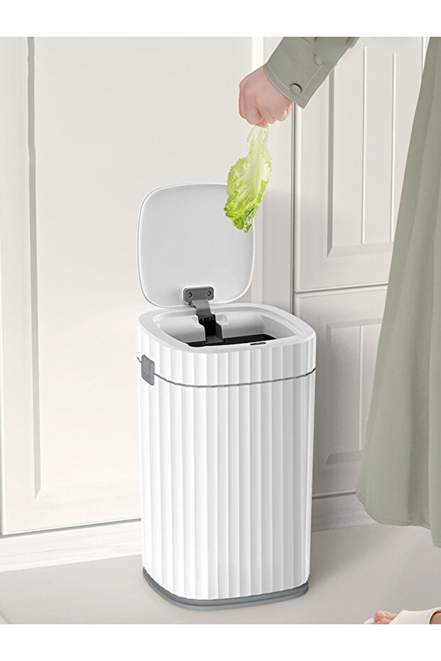 Sensörlü Çöp Kovası 15L - 1