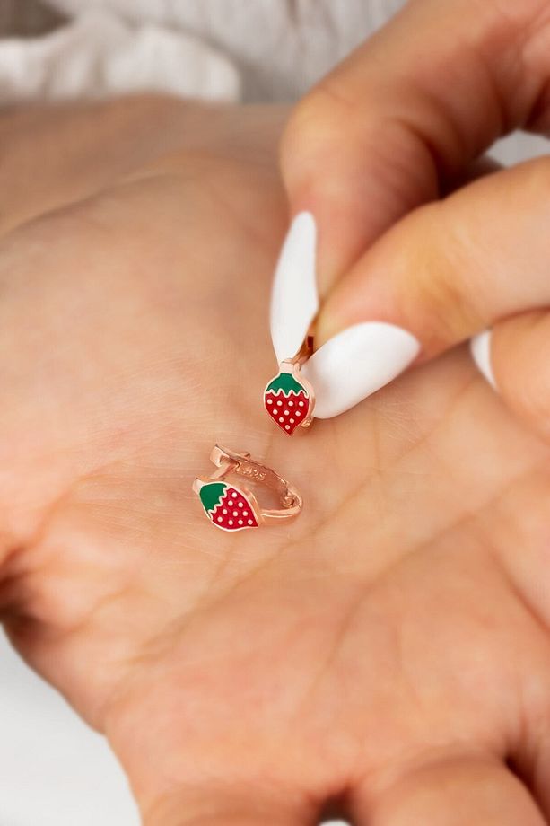 Çilek Figürlü Gümüş Çocuk Küpesi Klipsli Model Mineli Gümüş Küpe (2 - 8 YAŞ) - 1