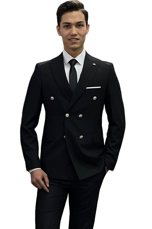 بدلة سوداء ضيقة بأزرار عظمية وصدرية مزدوجة - نوصي بمقاس SlimFit 1 أو مقاس أكبر.