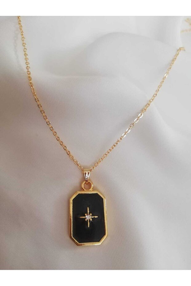Black Enamel Stones Polar Star Plate Necklace