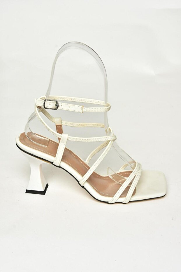 S997441009 Białe damskie buty na grubym obcasie - 6