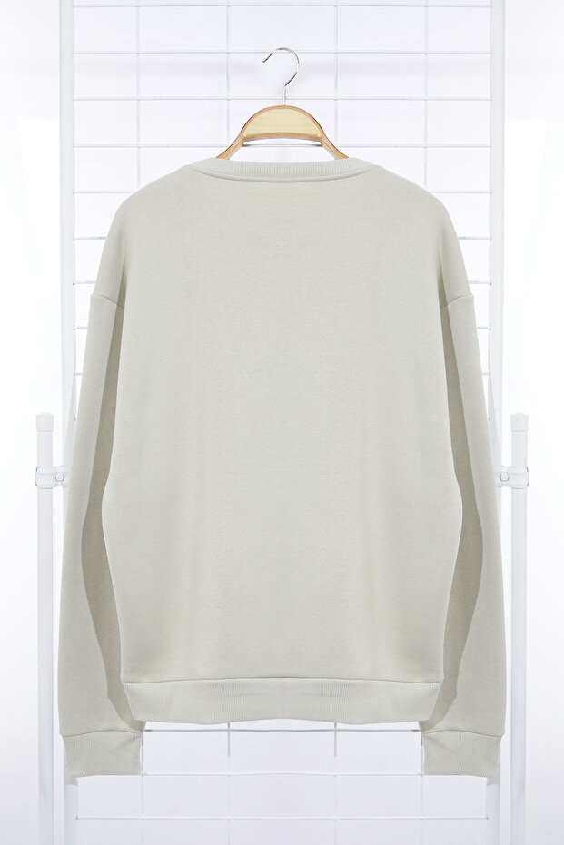 Taş Oversize/Geniş Kesim Yazı Nakışlı Kalın İçi Polar Sweatshirt TMNAW25SW00091 - 7