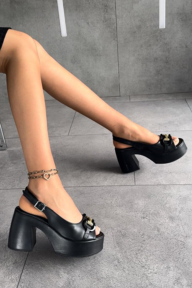 Arden Siyah Sandalet - 3