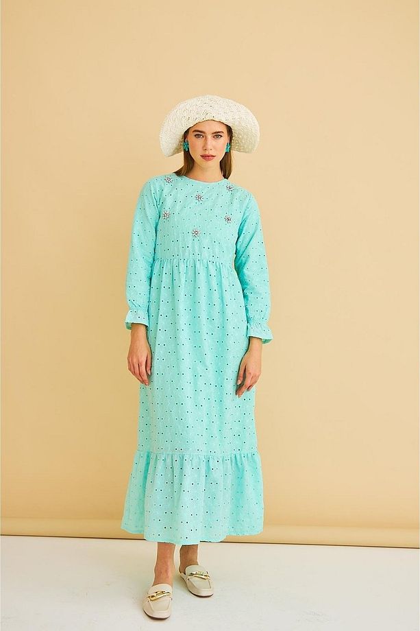 Hesna Taş Işlemeli Eteği Fırfırlı Oversize Mint Brode Elbise - 3