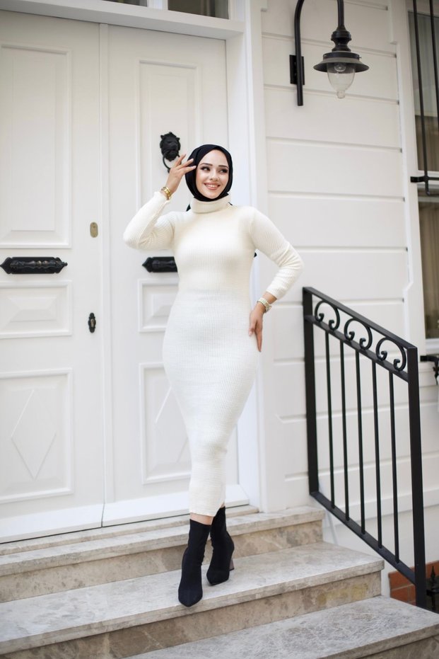 Women's Hijab Clothing Acrylic Turtleneck Flexible and Slim Knitwear Pencil Dress