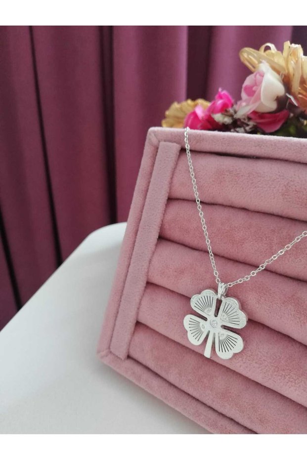 Women's Silver Color Large Clover Necklace