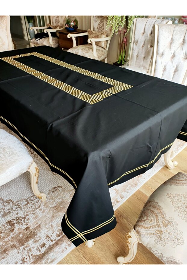 Masa Örtüsü Nakış Işlemeli - 1