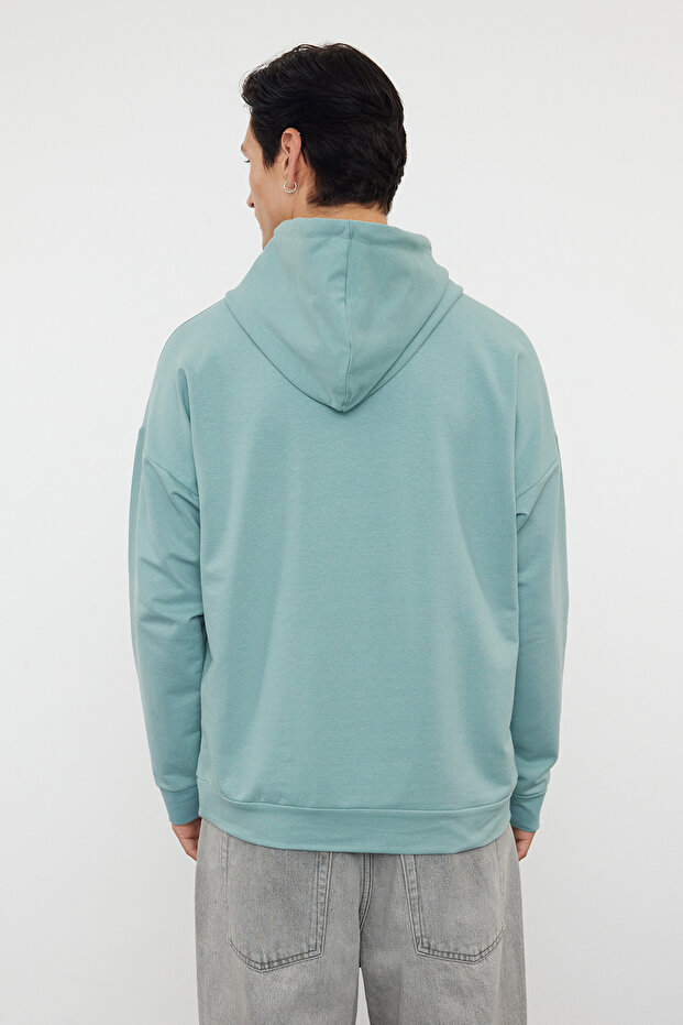 Mint Oversize Kapüşonlu Uzun Kollu Etiket Aplikeli Sweatshirt TMNSS21SW0221 - 5