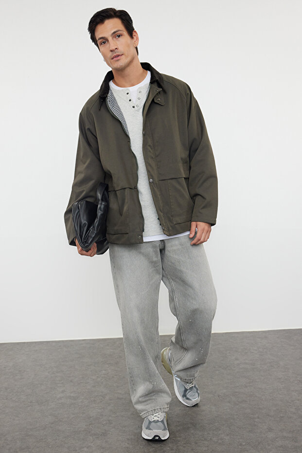 Khaki Regular Fit Velvet Collar Detailed Sezonowy Płaszcz Unisex Tmnaw25Mo00017 - 2