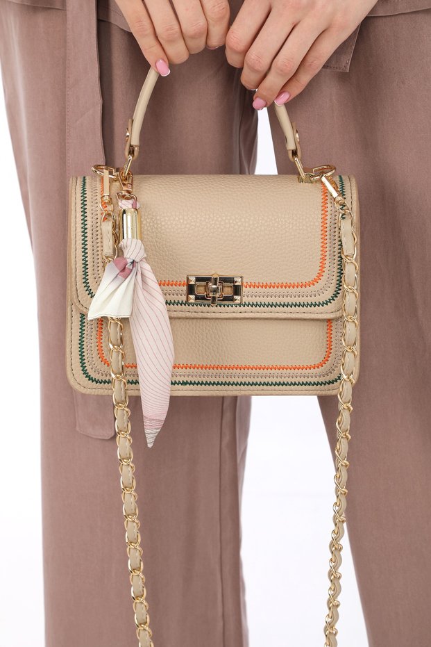 Skin Color Gold Chain Strap, Sewing Detail, Scarf Accessory, Many Pockets, New Season Women's Bag