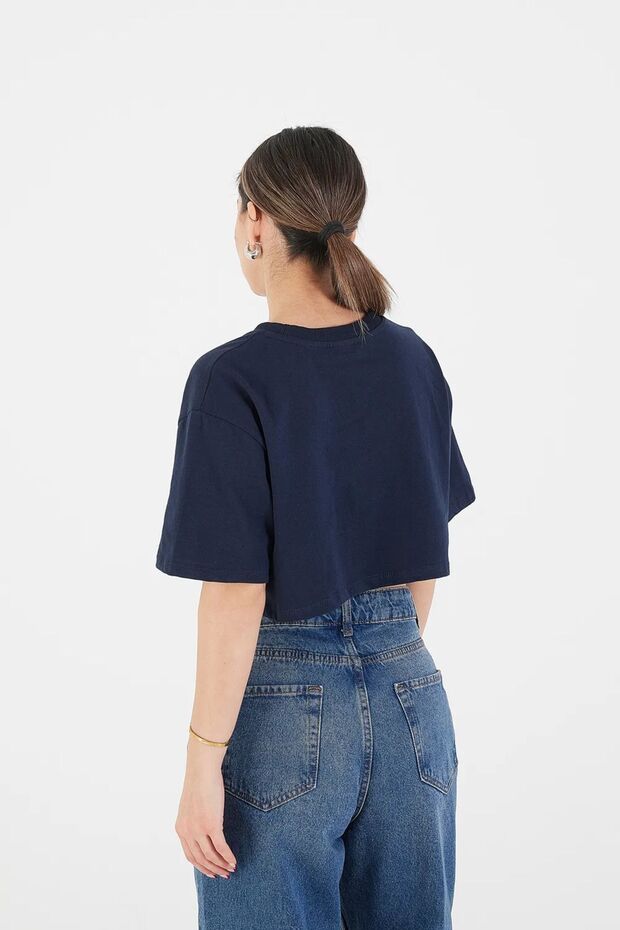Oversize crop t-shirt - 2