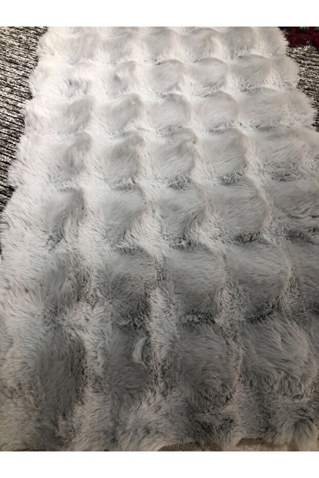 Post Peluş Halı - 3