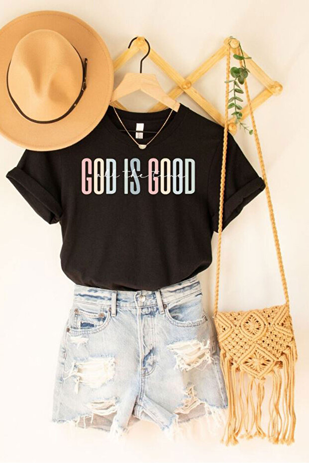 تيشيرت مطبوع عليه God is Good للجنسين