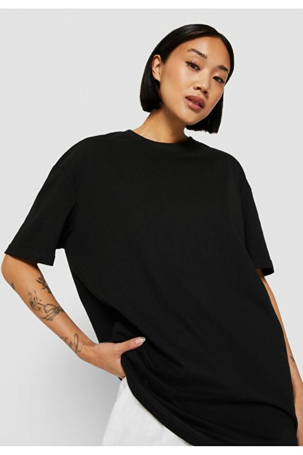 Μαύρο μπλουζάκι Oversize - 1