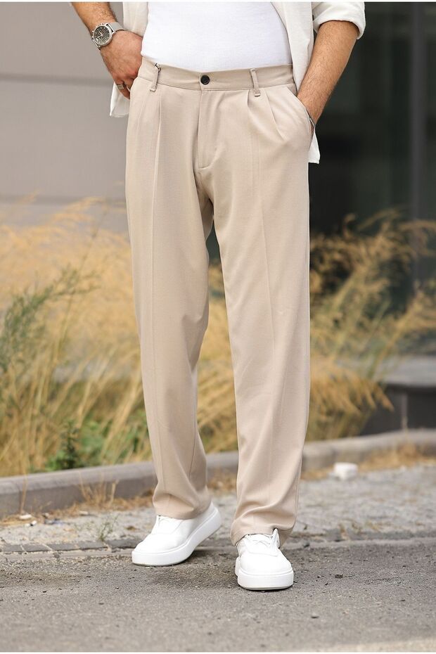 Pantaloni largi din material textil - 1